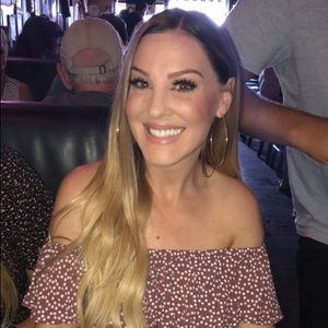 Meet your Posher, Marisa